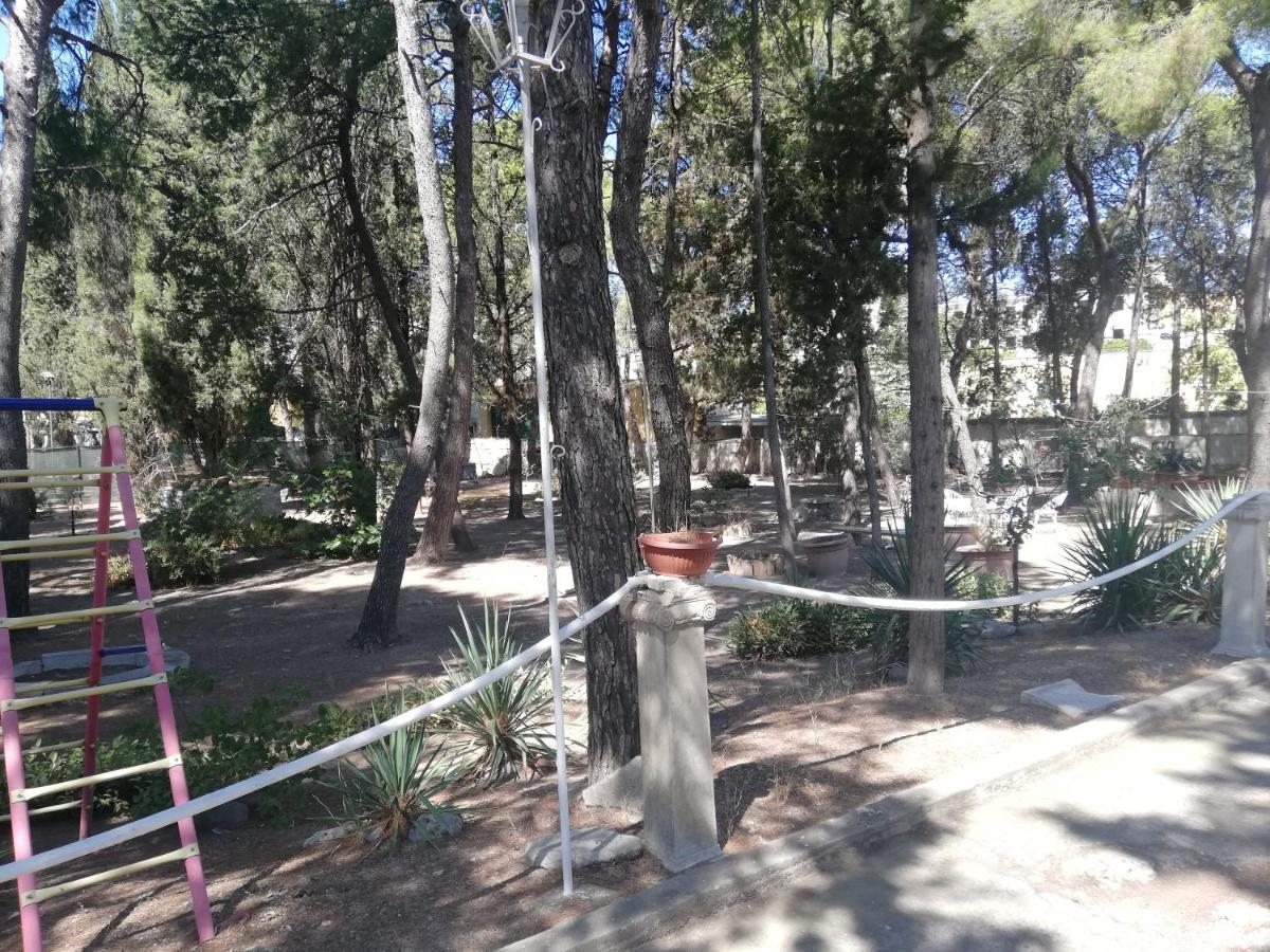 Wild Paradise Canosa di Puglia Exterior foto